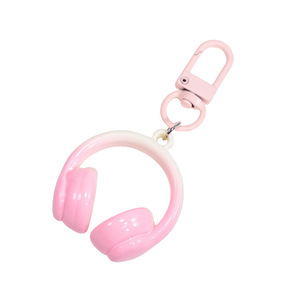 Porte-clés mini-casque 3D, Charme mignon en acrylique pour écouteurs, Pendentif de sac coloré pour les amateurs de musique et les adolescents - Product Image 5