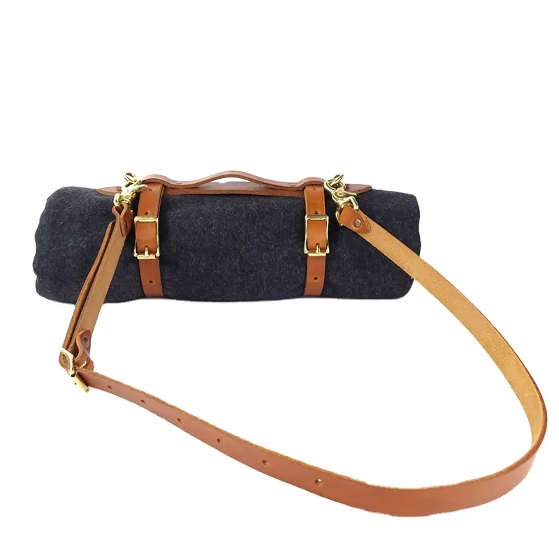 Custom Bruin Lederen Deken Handdoek Yoga Mat Carrier Strap Riem Met Verstelbare Schouderbandjes