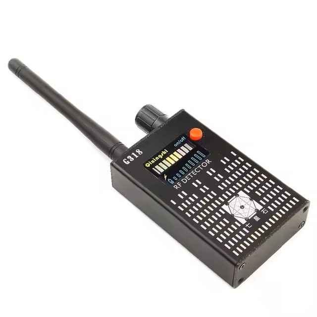 2025 Small GPS Locator Detector G318 Model 60MHz-7000MHz Remote Control RF Signal Detection >73dB Sensitivity Adjustment 10-15