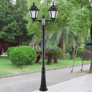 Lámpara de Jardín de Doble Cabezal, 2.5M, Hierro Negro, LED Blanco Cálido 2700K, IP66, Sensor de Movimiento con Energía Solar, Garantía de 10 Años, Luz para Exteriores - Product Image 3