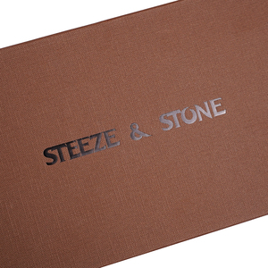 Sang Trọng Nắp Và Cơ Sở Hộp Tùy Chỉnh Logo Dập Nổi Với Kết Cấu Quà Tặng Bao Bì Các Tông Hộp Cho T Áo Sơ Mi Hoodies Nước Hoa Mỹ Phẩm - Product Image 4