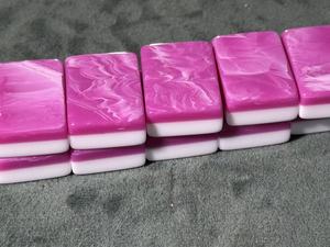 Juego de Mahjong Acrílico con Patrón de Mármol Rosa Personalizado, Estilo Americano, 144 Fichas, Fichas de Resina de Lujo para Juego de Mesa - Product Image 3