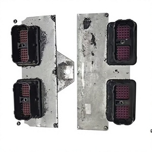 Le module de commande du générateur est compatible avec le module de commande électronique ECM du moteur diesel QST30 4954430 P4954430 - Product Image 1