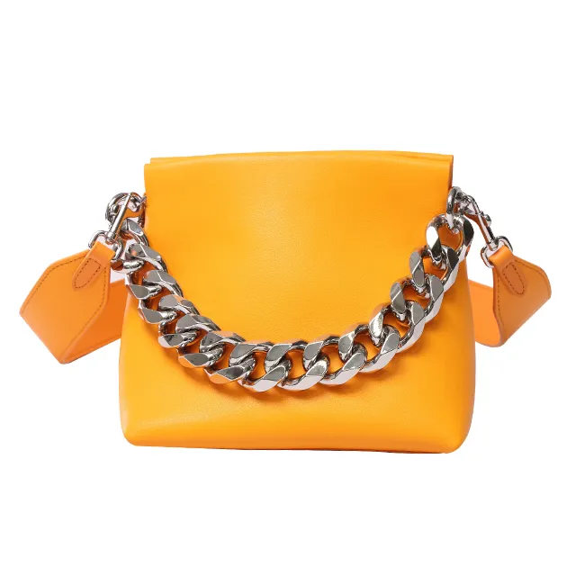Wholesale 2022 High Quality Thick Chain Mini Handbag For Women Luxury Yellow Crossbody Bag Custom Ladies Purse And Handbags
