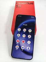 Smartphone One Plus 15 Version Globale 6,78 Pouces Amoled 165Hz Snap Dragon 8 Elite Gen5 7300mAh Charge Rapide 120W 5G