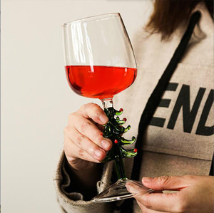 Copas de vino altas de árbol de <span class=keywords><strong>Navidad</strong></span> simples y creativas al por mayor, Copas de cristal de pareja de dibujos animados simples - Product Image 2