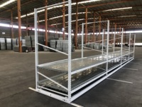 Étagères à semis sur roulettes personnalisées (5x10, 4x8, 3x8) avec poteaux d'éclairage LED pour serres agricoles et culture intérieure