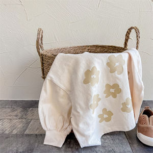 Camisetas de Otoño para Bebés y Niñas Pequeñas, Blusas Infantiles con Estampado, Ropa de Manga Larga de Algodón Estilo Coreano, Venta al Por Mayor B33A122078 - Product Image 1