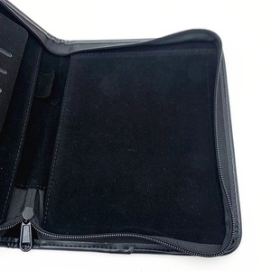 <span class=keywords><strong>Carpeta</strong></span> de Documentos para Bebé de Cuero PU Negro con Logotipo Personalizado en Relieve, Tamaño A4/A5, con Cierre de Cremallera - Product Image 5