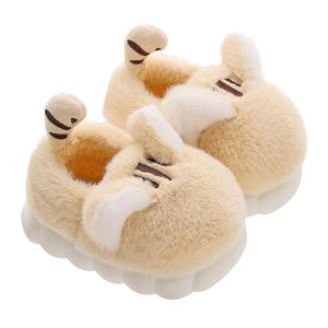 Women's Comfortable and Versatile Evergreen Faux Fur Style Canvas Wool Home Use for Spring and All Seasons - Product Image 5