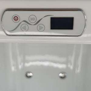 Ultima Vasca da Bagno Idromassaggio Autoportante per Neonati in Acrilico con Sensore di Temperatura - Product Image 4