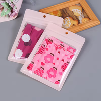 Pochette en plastique refermable avec impression en gravure personnalisée pour chaussettes, vêtements, sous-vêtements, emballage de marchandises en Mylar