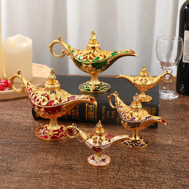 Produttori di decorazione per la casa luce di lusso oro modello Aladdin lampada magica ristorante hotel decorazione decorazione per la casa artigianato