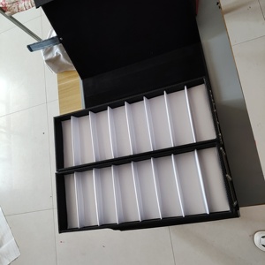 Maleta de exhibición de <span class=keywords><strong>gafas</strong></span> con ruedas; gabinete de almacenamiento de <span class=keywords><strong>gafas</strong></span> de sol; vitrina de <span class=keywords><strong>gafas</strong></span> - Product Image 3