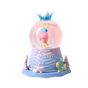 ลูกแก้วเรซิ่นหมุนได้ ลายการ์ตูนน่ารักสไตล์สาวหวาน ยี่ห้อ Yiyu พร้อมดนตรีแบบกำหนดเอง เล่นได้ 30 วินาที เหมาะสำหรับตกแต่งโต๊ะทำงาน - Product Image 5