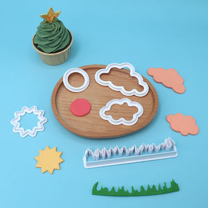 Sculptez vos pâtisseries: <span class=keywords><strong>emporte</strong></span>-pièces en forme de <span class=keywords><strong>nuage</strong></span>, d'herbe et de soleil pour les enfants - Product Image 3