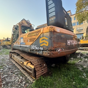Excavadora Usada Hyundai 305LC-9S de 30.5 Toneladas, Bien Mantenida, para Trabajos Pesados de Construcción y Demolición - Product Image 1