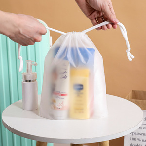 Nueva bolsa de almacenamiento de embalaje de cuerda de tracción translúcida de poliéster <span class=keywords><strong>Cool</strong></span> Frosted Eva Pvc bolsa con cordón - Product Image 1