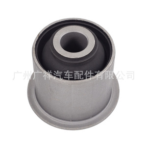 บูชปีกนก 48632-60030 สำหรับ Toyota URJ202 UZJ VDJ ตำแหน่งล่าง ระบบกันสะเทือนแบบแมคเฟอร์สัน - Product Image 2