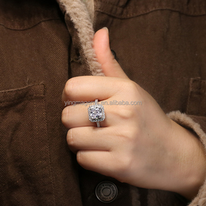 Модное обручальное серебряное кольцо с муассанитом 925 2,5 карат - Product Image 6