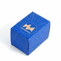Boîte en carton blanc SBS 300 g/m² à fermeture droite avec estampage à chaud doré et impression Constellation pour emballage cadeau