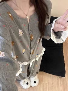 <span class=keywords><strong>Pigiama</strong></span> da donna in stile coreano popolare con stampa di cartoni animati, con finiture in <span class=keywords><strong>pizzo</strong></span>, all'ingrosso, set di camicie da notte grigie per primavera <span class=keywords><strong>e</strong></span> autunno - Product Image 2