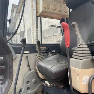 Excavatrice d'occasion Doosan 55, modèle 2022, haute qualité, faible consommation de carburant, mouvement flexible, godet de 0,18 m, moteur, boîte de vitesses, PLC - Product Image 3