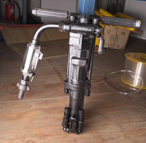 TY24Cハンドヘルドロック掘削機 - Product Image 2