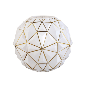 Contorno a rombo <span class=keywords><strong>in</strong></span> <span class=keywords><strong>vaso</strong></span> di vetro verde grande <span class=keywords><strong>vaso</strong></span> di <span class=keywords><strong>fiori</strong></span> <span class=keywords><strong>bianchi</strong></span> soffio a mano vasi moderni per libreria, tavolo da pranzo, decorazioni per la casa - Product Image 4