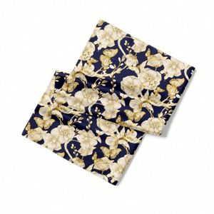 Pañuelo de Seda 90x90, Pañuelo Bandana, Pañuelos de Seda Personalizados, Sensación de Lujo, Perfecto para Bodas, Aniversarios, Cumpleaños, Regalos - Product Image 1