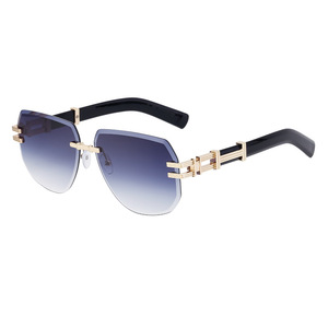 Lunettes de soleil sans monture personnalisées pour hommes, protection UV400, verres PC noirs, style Instagram, lunettes de conduite - Product Image 1