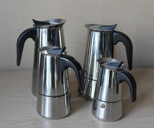 <span class=keywords><strong>Cafetière</strong></span> à expresso <span class=keywords><strong>italienne</strong></span> moderne de 2/4/6/<span class=keywords><strong>9</strong></span> <span class=keywords><strong>tasses</strong></span> en acier inoxydable 304 pour hôtels - Product Image 3