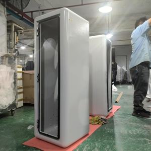 Boîtier métallique sur mesure pour signalisation routière, boîtier de feux de circulation extérieur étanche, fabrication OEM - Product Image 3