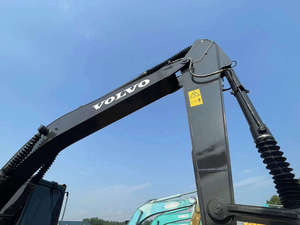 Excavatrice Volvo EC210 de 21 tonnes d'occasion certifiée EPA et CE de Suède Garantie d'un an incluse - Product Image 2