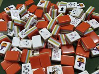 Tuiles de Mahjong en Acrylique Premium sur le Thème d'Halloween, un Excellent Choix pour les Cadeaux de Fêtes et les Jeux en Milieu de Divertissement
