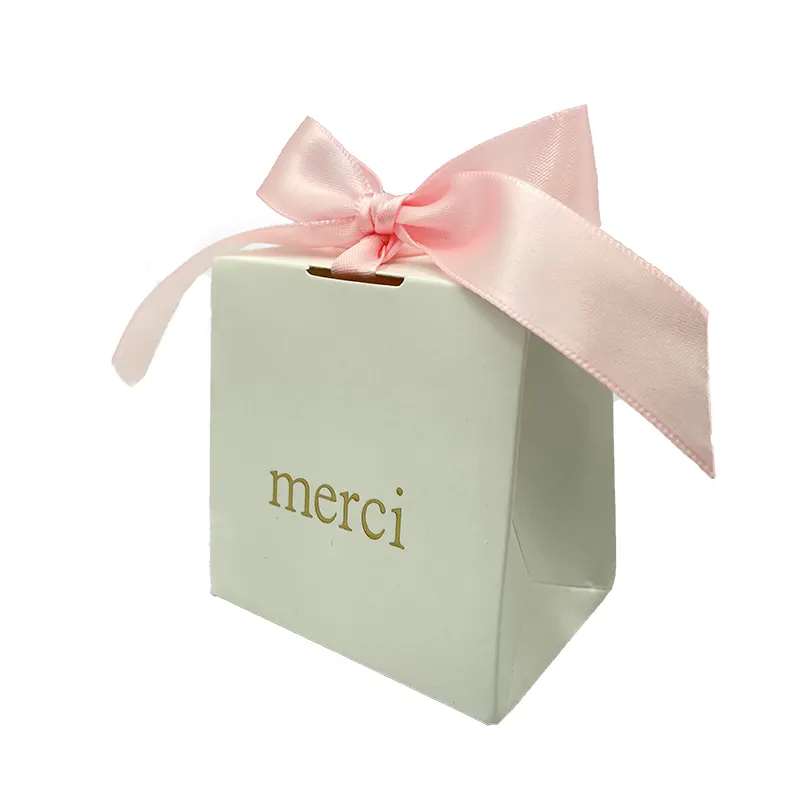 Merci White Geschenk box Verpackung Kunden spezifische Neujahrs dekorationen Hochzeits geschenke für Gäste Candy Box Baby Shower Party Kleine Boxen