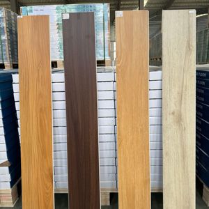 Xiangying แผ่นปูพื้น PVC 4มม. 5มม. 6มม. ตัวต่อไม้พลาสติกไวนิลลายไม้พื้นในร่ม - Product Image 3