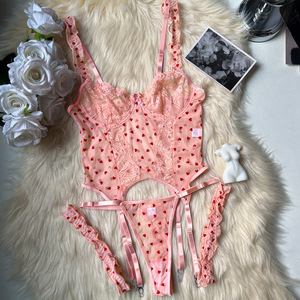 Комплект женского кружевного нижнего белья - Product Image 4