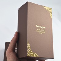 Boîte en papier brun écologique personnalisée avec gaufrage à chaud doré, emballage rigide haut de gamme pour cosmétiques et parfums, 30 ml Extrait de Parfum, fermeture magnétique