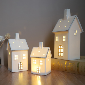 Factory Hot-Sale <strong>Christmas</strong> <strong>Village</strong> Animated <strong>House</strong> LED Lights Luxury Ceramic Table <strong>Decor</strong> - Product Image 6