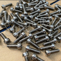 Boulon de jante fendue en titane M7x24mm, boulon à tête cannelée 12 points en titane pour jantes fendues
