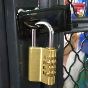 CH-04H 4-Digit Brass Combination Padlock 85x40x48.5mm For Workshop Door Gym <b>Locker</b> Mechanical Lock - Product Image 2