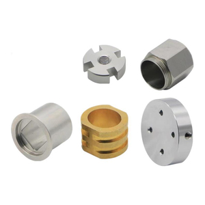 Ensemble de pièces mécaniques en aluminium usinées CNC avec bride et roulements - Product Image 2
