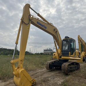 Excavadora Usada Komatsu PC 210-8 Original de Alta Calidad, 21 Toneladas, con Orugas Hidráulicas, en Venta - Product Image 4