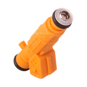 Inyector de Combustible 0280156096 Para Volkswagen Golf Motor de Gasolina Transmisión Manual - Product Image 3