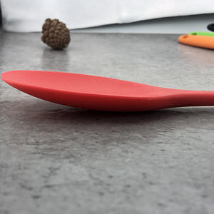 थोक अनुकूलित बीपा मुक्त सिलिकॉन स्पुटुला उच्च गर्मी प्रतिरोधी गैर-स्टिक रसोई उपकरण केक के लिए - Product Image 5