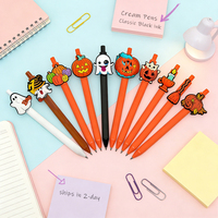 Stylo Macaron Thème Halloween en Gros avec Breloques PVC Fixées, Encre Noire Lisse, Rétractable – Idéal pour Étudiants et Promotions Commerciales