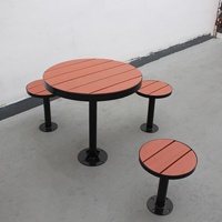 Mobilier de site Gavin tables d'extérieur rondes en acier et HDPE avec chaises ensemble de salle à manger de jardin en bois commercial tables de patio rondes