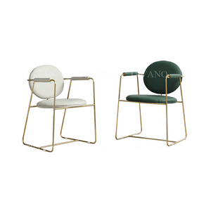 Chaises de salle à manger en acier inoxydable au design luxueux, meubles de maison modernes, chaise de salle à manger rembourrée en cuir DC-00, rembourrée moderne - Product Image 1