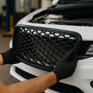 Rejilla de Radiador Automotriz de Inyección de Alta Calidad para Reemplazo Exterior de Automóviles, Venta al por Mayor, Exportación, Hecho en Taiwán - Product Image 4
